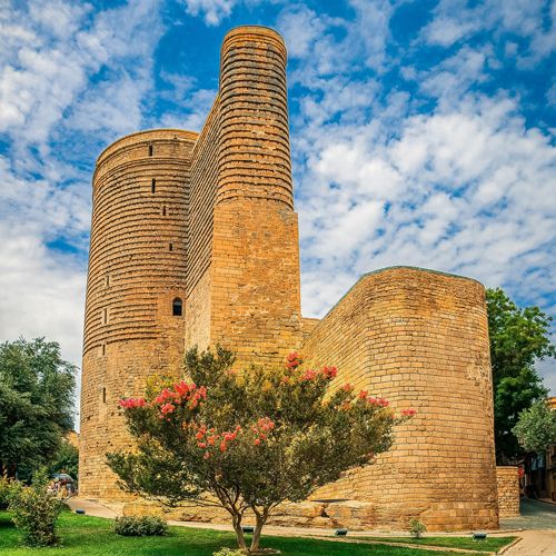 Maiden-Tower--the-Azerbaijani-manat.jpg