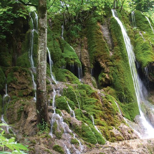 Stop-at-Seven-Beauties-Waterfall